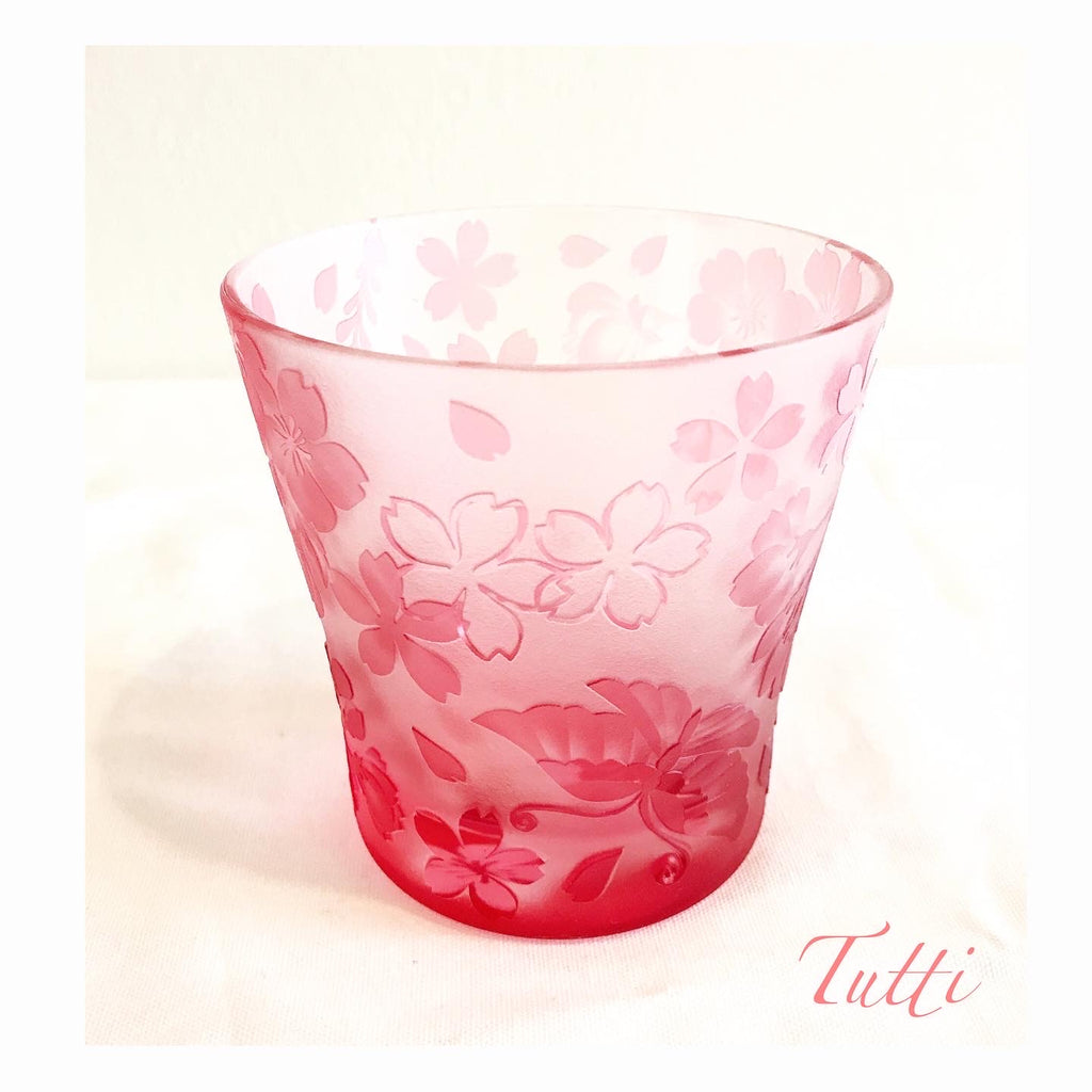 桜の儚さの美しさなペアグラス